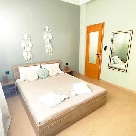 Panody1 House *